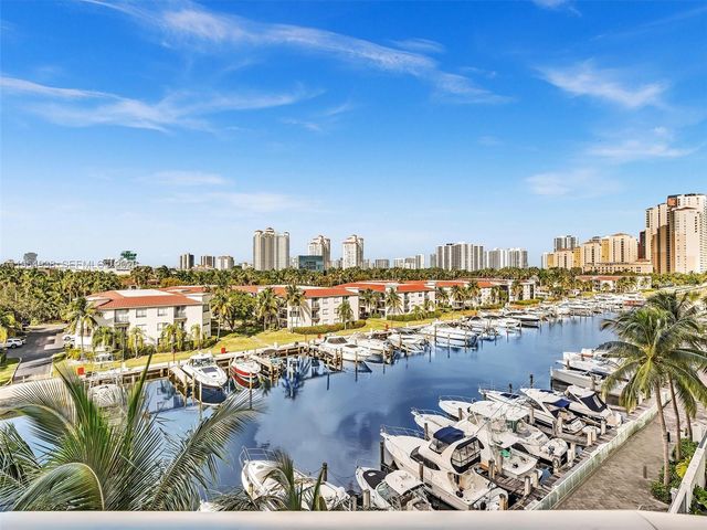 3029 NE 188th St 503, Aventura, FL 33180