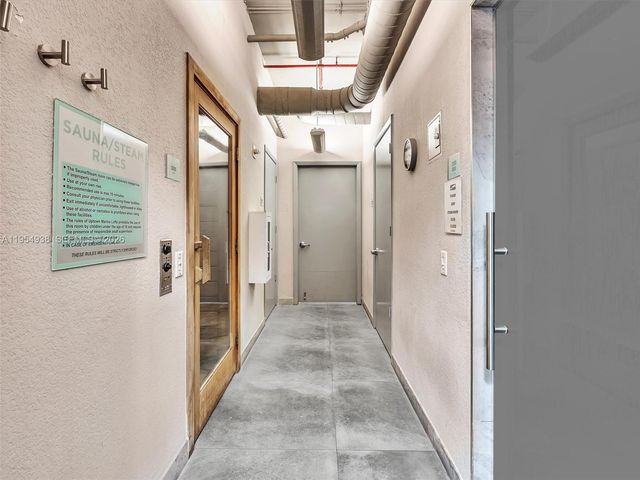 3029 NE 188th St 503, Aventura, FL 33180