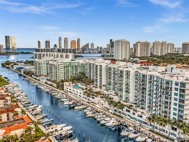 3029 NE 188th St 503, Aventura, FL 33180