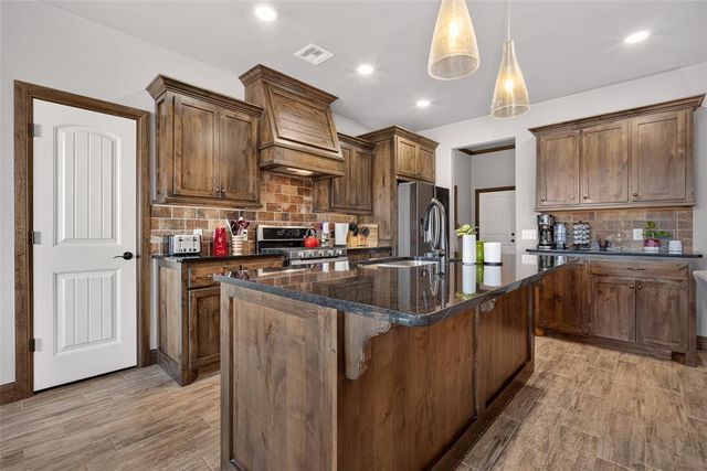 1799 Appaloosa Drive, Blanchard, OK 73010