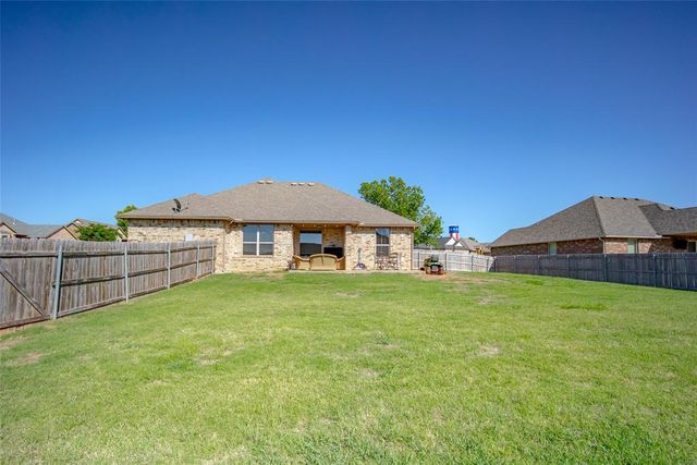 1799 Appaloosa Drive, Blanchard, OK 73010