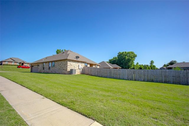 1799 Appaloosa Drive, Blanchard, OK 73010