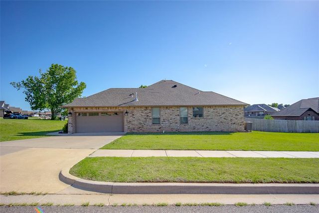 1799 Appaloosa Drive, Blanchard, OK 73010