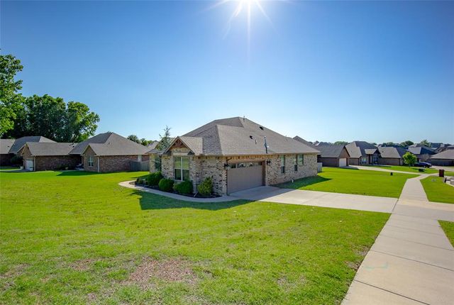 1799 Appaloosa Drive, Blanchard, OK 73010