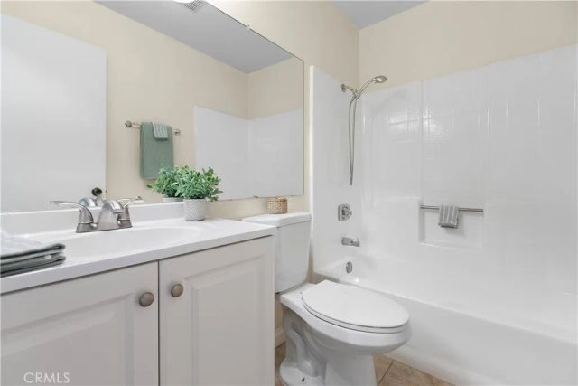 28204 Calle Gaviota, Menifee, CA 92586