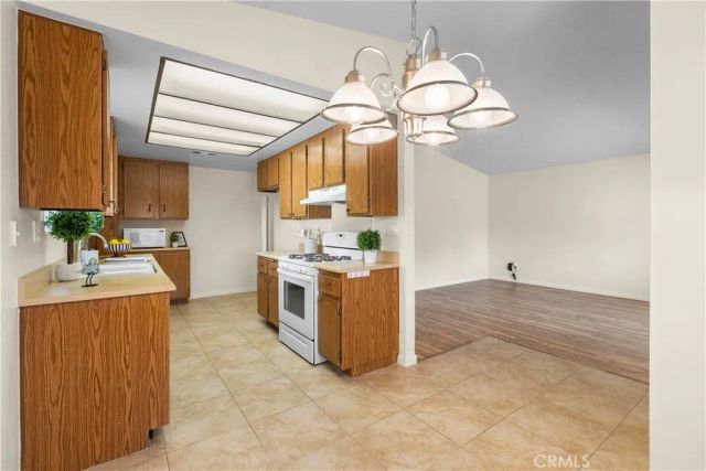 28204 Calle Gaviota, Menifee, CA 92586