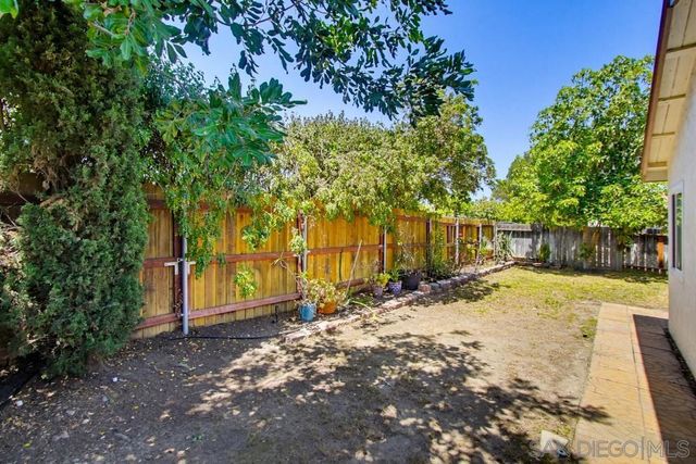 11344 Kelowna Rd., San Diego, CA 92126