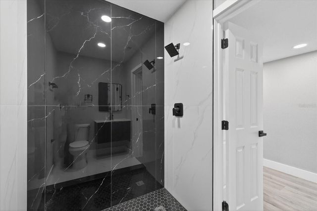 4503 W CLIFTON STREET, Tampa, FL 33614