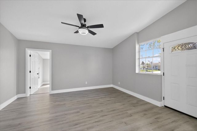 4503 W CLIFTON STREET, Tampa, FL 33614