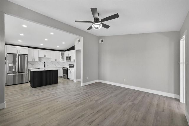 4503 W CLIFTON STREET, Tampa, FL 33614