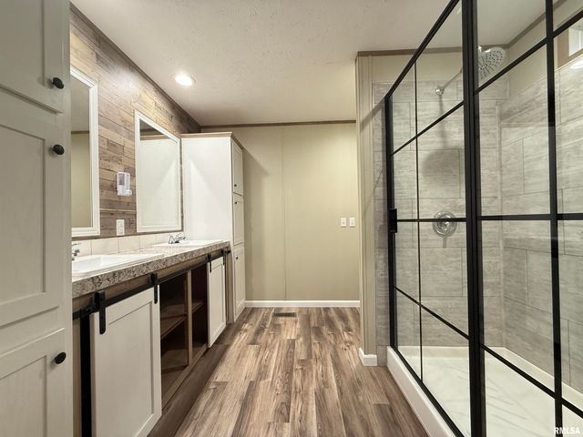 9049 Grassy Road, Marion, IL 62959