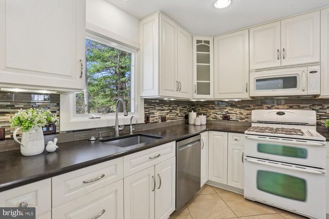 738 TIFFANY CT, Gaithersburg, MD 20878