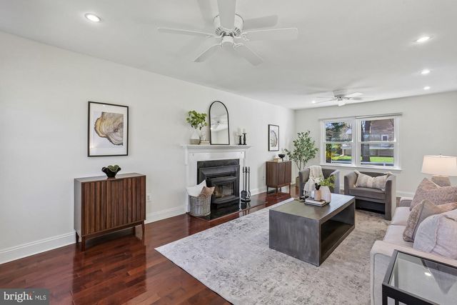 738 TIFFANY CT, Gaithersburg, MD 20878