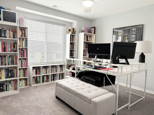 9110 Spring Crest Lane, West Des Moines, IA 50266