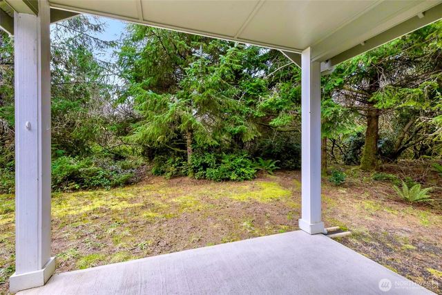 136 Spruce Loop SW, Ocean Shores, WA 98569