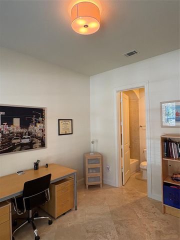 2533 Lamar Street, Houston, TX 77003