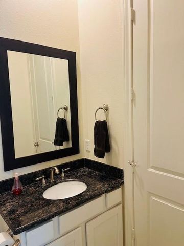 2533 Lamar Street, Houston, TX 77003