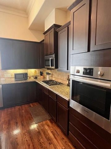 2533 Lamar Street, Houston, TX 77003