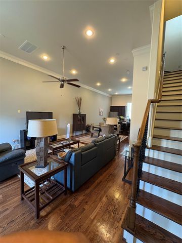 2533 Lamar Street, Houston, TX 77003