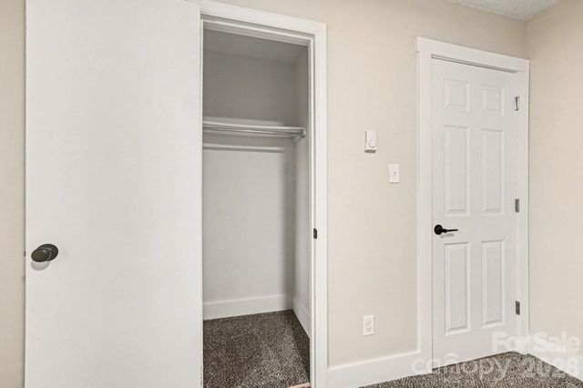 300 Lakewood Drive, Gastonia, NC 28056