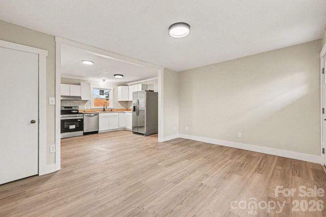 300 Lakewood Drive, Gastonia, NC 28056