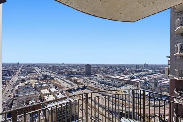 500 E Grant Street 2406, Minneapolis, MN 55404