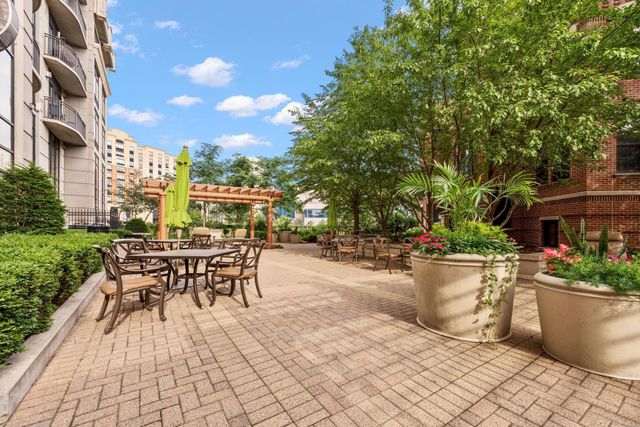 500 E Grant Street 2406, Minneapolis, MN 55404