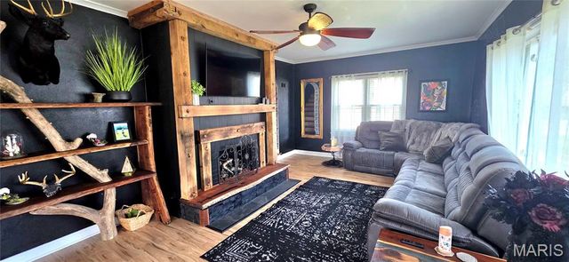 925 Lehmen Drive, Chester, IL 62233