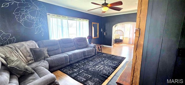 925 Lehmen Drive, Chester, IL 62233