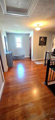 925 Lehmen Drive, Chester, IL 62233