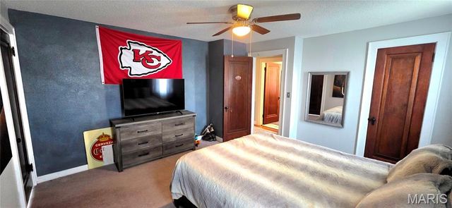 925 Lehmen Drive, Chester, IL 62233