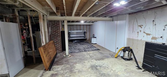 925 Lehmen Drive, Chester, IL 62233