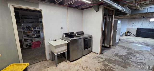 925 Lehmen Drive, Chester, IL 62233