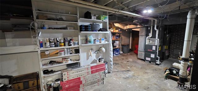 925 Lehmen Drive, Chester, IL 62233