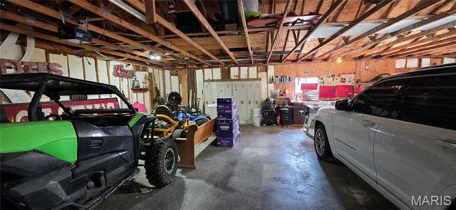 925 Lehmen Drive, Chester, IL 62233