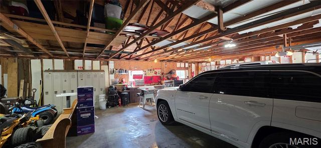 925 Lehmen Drive, Chester, IL 62233