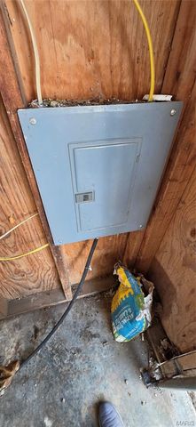 925 Lehmen Drive, Chester, IL 62233