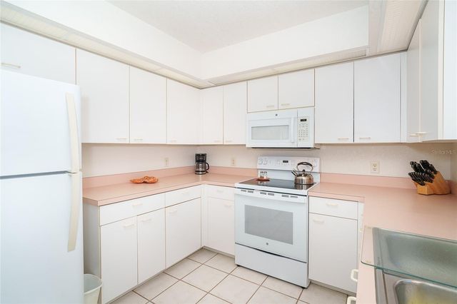 101 BYRON COURT, Rotonda West, FL 33947