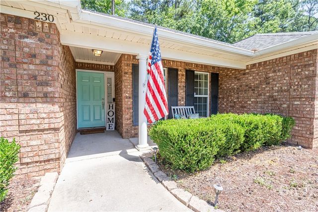 230 Brookstone Court, Rincon, GA 31326
