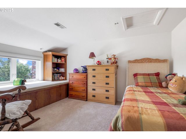 48025 Nw STROHMAYER Rd, Forest Grove, OR 97116