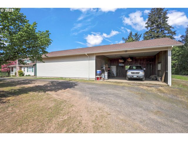 48025 Nw STROHMAYER Rd, Forest Grove, OR 97116