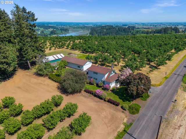 48025 Nw STROHMAYER Rd, Forest Grove, OR 97116