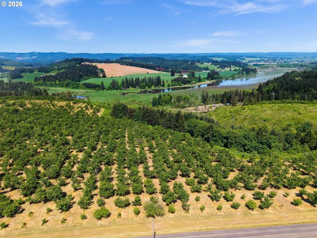48025 Nw STROHMAYER Rd, Forest Grove, OR 97116