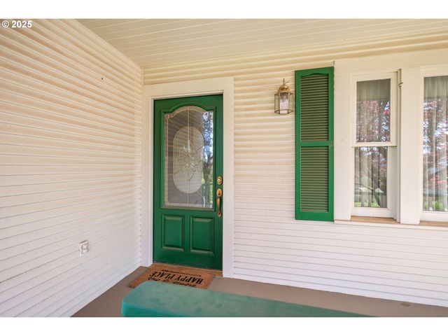 48025 Nw STROHMAYER Rd, Forest Grove, OR 97116