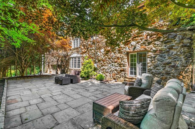 295 Salem Road, Pound Ridge, NY 10576