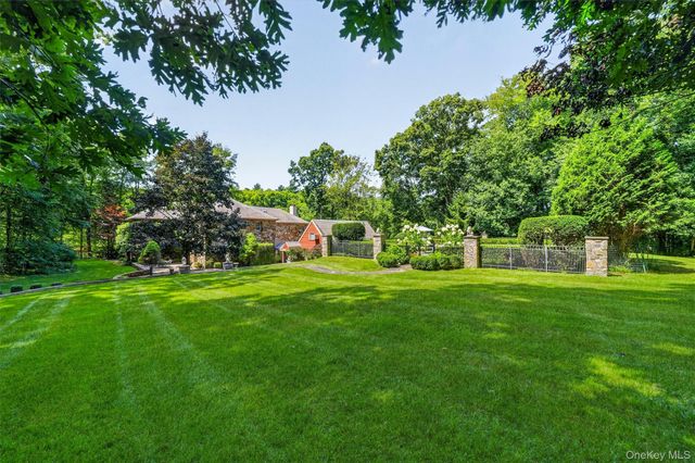 295 Salem Road, Pound Ridge, NY 10576