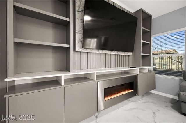 528 Thistleberry Avenue, Henderson, NV 89044