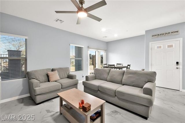 528 Thistleberry Avenue, Henderson, NV 89044