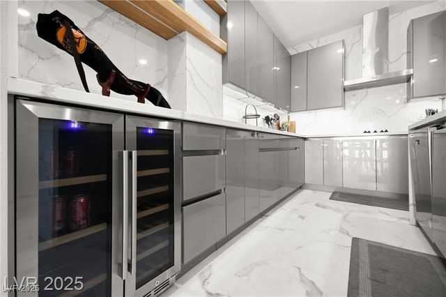 528 Thistleberry Avenue, Henderson, NV 89044