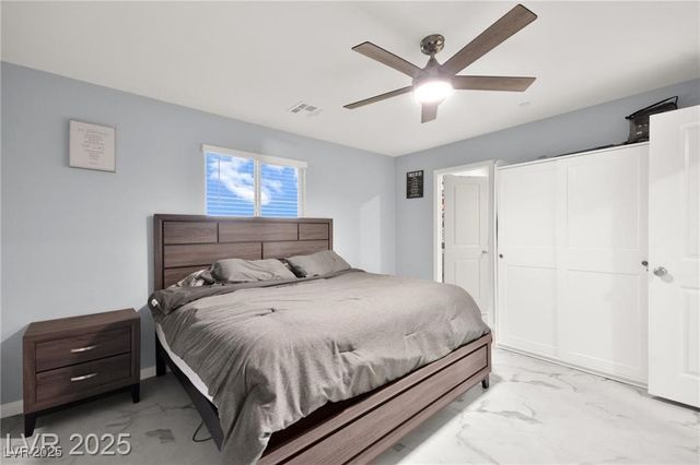 528 Thistleberry Avenue, Henderson, NV 89044